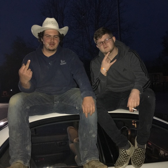 Meet your Posher, Chase - Picture 1 of 1